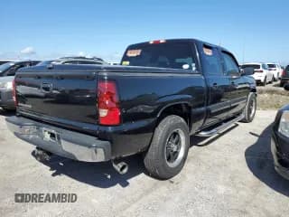 ✅ 2006 Chevrolet Silverado 1500 LT2 • VIN: 2GCEC13T861209993 • Лот: 73947384. Опубликован ранее на Copart с пробегом 260 159 миль. Бесплатный доступ к архиву аукционных продаж из США и подробный отчёт об истории автомобиля на DreamBid. Изображение 3.