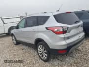 ✅ 2017 Ford Escape Titanium • VIN: 1FMCU0JD1HUD26747 • Lot: 91191585. Wystawiony na Copart z przebiegiem 121 878 mil. Bezpłatny archiwum sprzedaży aukcyjnych z USA i szczegółowy raport historii pojazdu na DreamBid. Zdjęcie 2.