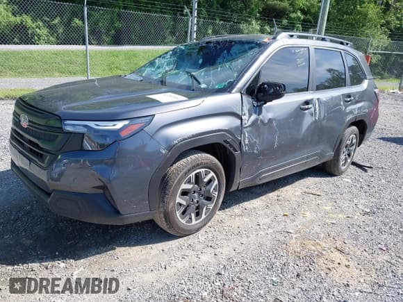 ✅ 2025 Subaru Forester • VIN: JF2SLDACXSH527887 • Lot: 42280305. Listed on IAAI with 4,365 mi. Free auction sales archive from the USA and detailed vehicle history report at DreamBid. Image 2.