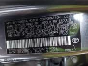 ✅ 2013 Toyota Prius One • VIN: JTDKDTB31D1035720 • Lot: 43734859. Wystawiony na IAAI z przebiegiem 361 042 mil. Bezpłatny archiwum sprzedaży aukcyjnych z USA i szczegółowy raport historii pojazdu na DreamBid. Zdjęcie 9.