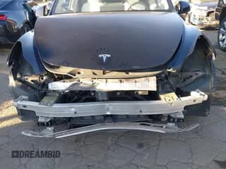 ✅ 2021 Tesla Model Y Long Range • VIN: 5YJYGDEE2MF152332 • Lot: 43582323. Listed on IAAI with 126,931 mi. Free auction sales archive from the USA and detailed vehicle history report at DreamBid. Image 6.