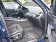 ✅ 2019 BMW X5 xDrive50i • VIN: 5UXJU2C54KLN49907 • Лот: 43281101. Опубликован ранее на IAAI с пробегом 53 335 миль. Бесплатный доступ к архиву аукционных продаж из США и подробный отчёт об истории автомобиля на DreamBid. Изображение 5.