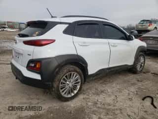 2019 Hyundai Kona SEL z VIN KM8K2CAA7KU378559, wystawiony jako Copart lot #72145842 z przebiegiem Nie podano mil oraz . Historia ofert i sprzedaży dostępna na DreamBid. Obrazek 3.