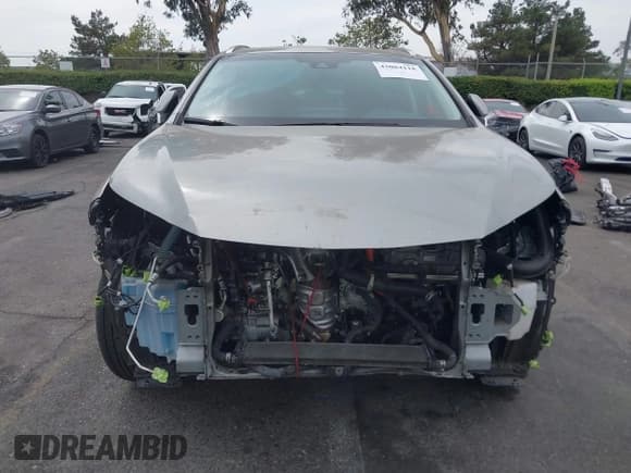 ✅ 2018 Lexus NX 300h • VIN: JTJBJRBZ2J2086324 • Lot: 43084118. Listed on IAAI with 62,587 mi. Free auction sales archive from the USA and detailed vehicle history report at DreamBid. Image 12.
