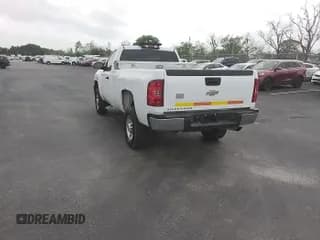 ✅ 2011 Chevrolet Silverado 2500HD Work Truck • VIN: 1GC0CVCG5BF239900 • Lot: 42294605. Wystawiony na IAAI z przebiegiem 166 739 mil. Bezpłatny archiwum sprzedaży aukcyjnych z USA i szczegółowy raport historii pojazdu na DreamBid. Zdjęcie 1.