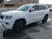 ✅ 2015 Jeep Grand Cherokee Laredo • VIN: 1C4RJEAGXFC668957 • Lot: 42071646. Wystawiony na IAAI z przebiegiem 129 508 mil. Bezpłatny archiwum sprzedaży aukcyjnych z USA i szczegółowy raport historii pojazdu na DreamBid. Zdjęcie 17.