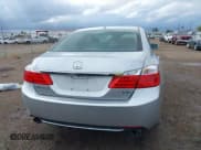 ✅ 2015 Honda Accord EX-L • VIN: 1HGCR3F86FA029850 • Lot: 43417117. Wystawiony na IAAI z przebiegiem 156 338 mil. Bezpłatny archiwum sprzedaży aukcyjnych z USA i szczegółowy raport historii pojazdu na DreamBid. Zdjęcie 16.