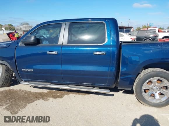 ✅ 2019 Ram 1500 Big Horn • VIN: 1C6RREFT9KN679839 • Lot: 42594537. Listed on IAAI with 54,236 mi. Free auction sales archive from the USA and detailed vehicle history report at DreamBid. Image 14.