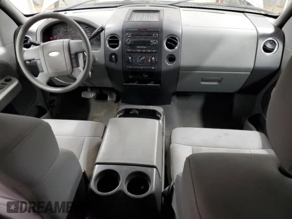 ✅ 2004 Ford F-150 XLT • VIN: 1FTPX14504NB26051 • Lot: 92134605. Listed on Copart with 159,689 mi. Free auction sales archive from the USA and detailed vehicle history report at DreamBid. Image 8.