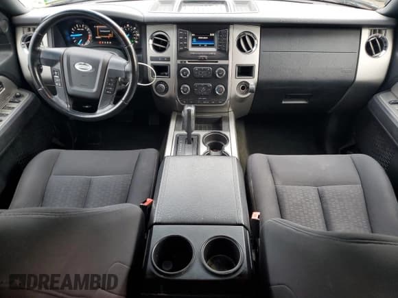 ✅ 2016 Ford Expedition XLT • VIN: 1FMJU1JT8GEF52331 • Lot: 80203265. Listed on Copart with 109,226 mi. Free auction sales archive from the USA and detailed vehicle history report at DreamBid. Image 8.