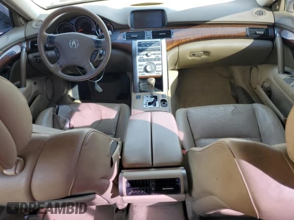 ✅ 2008 Acura RL Technology • VIN: JH4KB16628C003172 • Lot: 71539845. Wystawiony na Copart z przebiegiem 178 838 mil. Bezpłatny archiwum sprzedaży aukcyjnych z USA i szczegółowy raport historii pojazdu na DreamBid. Zdjęcie 8.