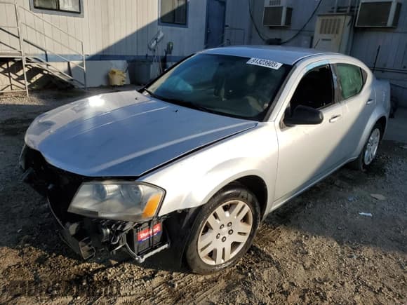✅ 2012 Dodge Avenger SE • VIN: 1C3CDZAB2CN223660 • Lot: 91323905. Listed on Copart with 128,133 mi. Free auction sales archive from the USA and detailed vehicle history report at DreamBid. Image 1.