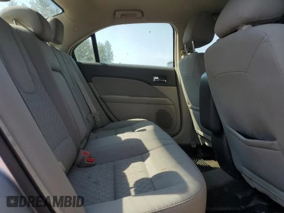 ✅ 2012 Ford Fusion SE • VIN: 3FAHP0HG2CR297119 • Lot: 70723105. Wystawiony na Copart z przebiegiem Nie podano. Bezpłatny archiwum sprzedaży aukcyjnych z USA i szczegółowy raport historii pojazdu na DreamBid. Zdjęcie 10.