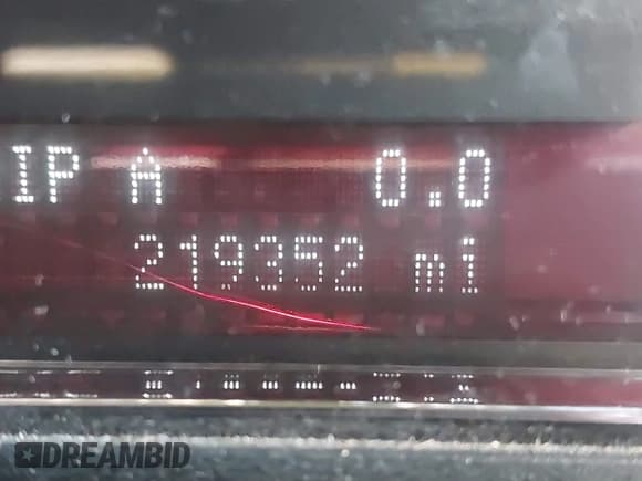 ✅ 2010 Lincoln MKS • VIN: 1LNHL9DR3AG607117 • Lot: 42866704. Wystawiony na IAAI z przebiegiem 219 352 mil. Bezpłatny archiwum sprzedaży aukcyjnych z USA i szczegółowy raport historii pojazdu na DreamBid. Zdjęcie 14.