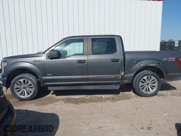 ✅ 2017 Ford F-150 XL • VIN: 1FTEW1CP6HKD52874 • Lot: 41999515. Listed on IAAI with 139,655 mi. Free auction sales archive from the USA and detailed vehicle history report at DreamBid. Image 14.