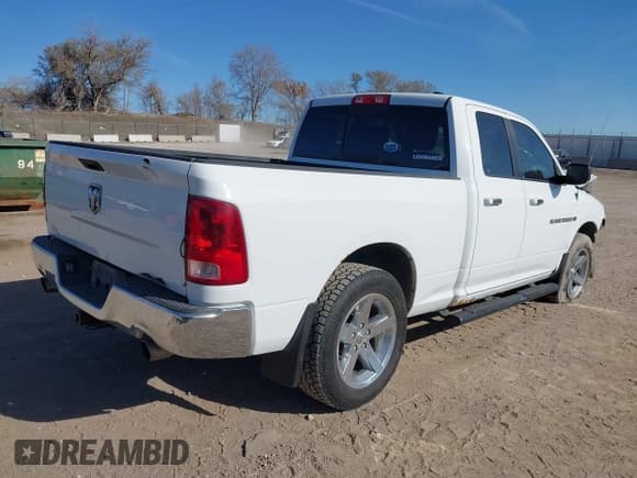 ✅ 2011 Ram 1500 ST • VIN: 1D7RV1GT1BS706809 • Lot: 43682241. Listed on IAAI with 171,809 mi. Free auction sales archive from the USA and detailed vehicle history report at DreamBid. Image 4.