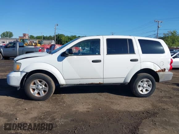 ✅ 2007 Dodge Durango SXT • VIN: 1D8HB38P47F584878 • Lot: 43049123. Listed on IAAI with 105,417 mi. Free auction sales archive from the USA and detailed vehicle history report at DreamBid. Image 14.
