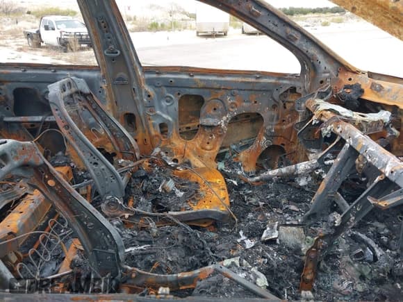 ✅ 2024 Cadillac XT6 FWD Luxury • VIN: 1GYKPAR47RZ712556 • Lot: 40646808. Listed on IAAI with Not provided. Free auction sales archive from the USA and detailed vehicle history report at DreamBid. Image 5.