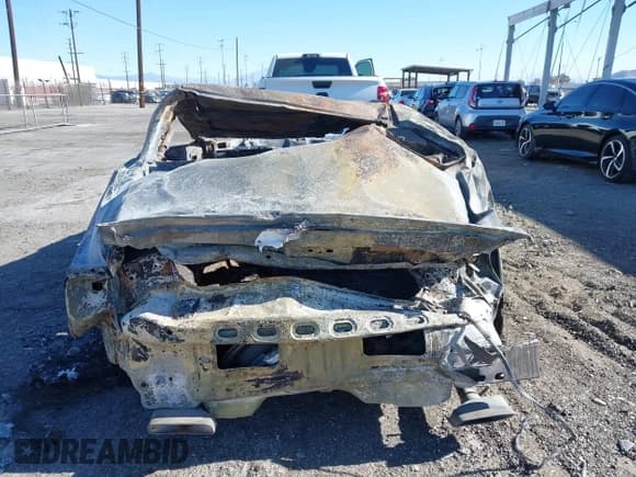 ✅ 2016 Dodge Challenger R/T Plus Shaker • VIN: 2C3CDZBT4GH108581 • Лот: 41313185. Опубликован ранее на IAAI с пробегом Не указан. Бесплатный доступ к архиву аукционных продаж из США и подробный отчёт об истории автомобиля на DreamBid. Изображение 15.