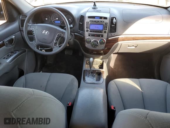 ✅ 2012 Hyundai Santa Fe GLS • VIN: 5XYZG3AB9CG147114 • Lot: 75277044. Listed on Copart with 296,854 mi. Free auction sales archive from the USA and detailed vehicle history report at DreamBid. Image 8.