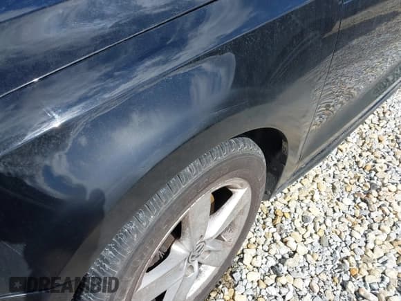 ✅ 2014 Volkswagen Jetta TDI w/Premium/Nav • VIN: 3VWLL7AJ7EM407772 • Lot: 41841561. Listed on IAAI with 121,939 mi. Free auction sales archive from the USA and detailed vehicle history report at DreamBid. Image 12.