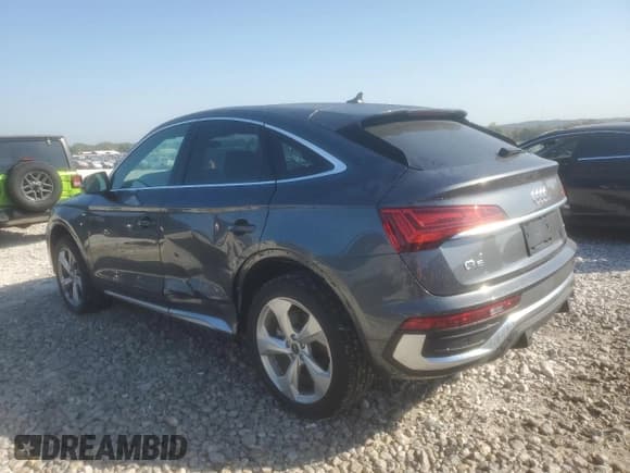 ✅ 2025 Audi Q5 Sportback S line Premium Plus • VIN: WA15AAFY9S2013028 • Lot: 84900355. Listed on Copart with 5,137 mi. Free auction sales archive from the USA and detailed vehicle history report at DreamBid. Image 2.
