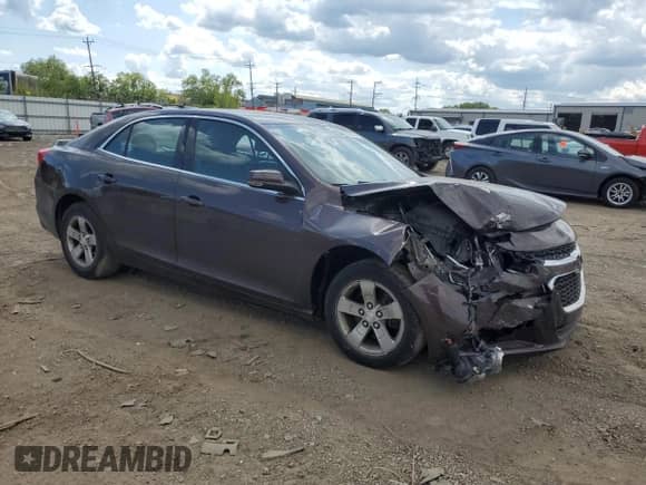 2015 Chevrolet Malibu LT with VIN 1G11C5SL7FF338736, listed as a Copart auction lot 70570915 with 118,090 mi miles and Salvage title. Bid and sale history available at DreamBid. Image 4.
