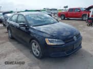 ✅ 2014 Volkswagen Jetta TDI w/Premium/Nav • VIN: 3VWLL7AJ2EM415312 • Lot: 42123936. Listed on IAAI with 47,874 mi. Free auction sales archive from the USA and detailed vehicle history report at DreamBid. Image 1.