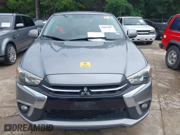 ✅ 2018 Mitsubishi Outlander SE • VIN: JA4AP3AW5JZ008333 • Lot: 42483457. Wystawiony na IAAI z przebiegiem Nie podano. Bezpłatny archiwum sprzedaży aukcyjnych z USA i szczegółowy raport historii pojazdu na DreamBid. Zdjęcie 6.