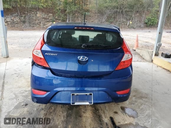 ✅ 2016 Hyundai Accent SE • VIN: KMHCT5AEXGU260061 • Лот: 79097544. Опубликован ранее на Copart с пробегом 120 795 миль. Бесплатный доступ к архиву аукционных продаж из США и подробный отчёт об истории автомобиля на DreamBid. Изображение 6.