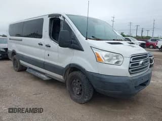 ✅ 2016 Ford Transit XL • VIN: 1FBZX2YM9GKA49741 • Lot: 42502394. Wystawiony na IAAI z przebiegiem 70 321 mil. Bezpłatny archiwum sprzedaży aukcyjnych z USA i szczegółowy raport historii pojazdu na DreamBid. Zdjęcie 1.