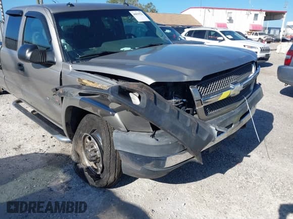 ✅ 2003 Chevrolet Silverado 2500HD LS • VIN: 1GCHC29173E346944 • Lot: 41656801. Listed on IAAI with 245,333 mi. Free auction sales archive from the USA and detailed vehicle history report at DreamBid. Image 6.