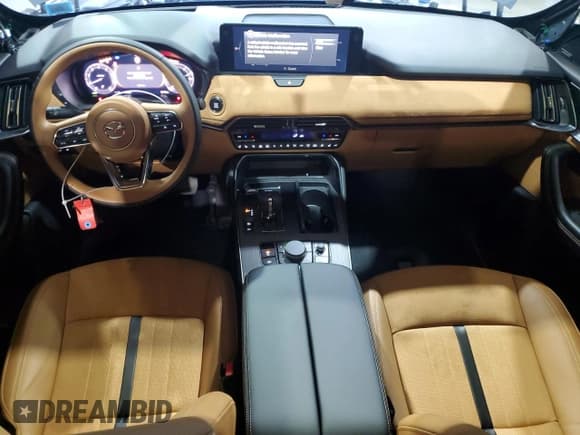 ✅ 2025 Mazda CX-70 3.3 Turbo S Premium Plus Package • VIN: JM3KJEHC9S1112334 • Lot: 52044705. Wystawiony na Copart z przebiegiem 3 418 mil. Bezpłatny archiwum sprzedaży aukcyjnych z USA i szczegółowy raport historii pojazdu na DreamBid. Zdjęcie 8.