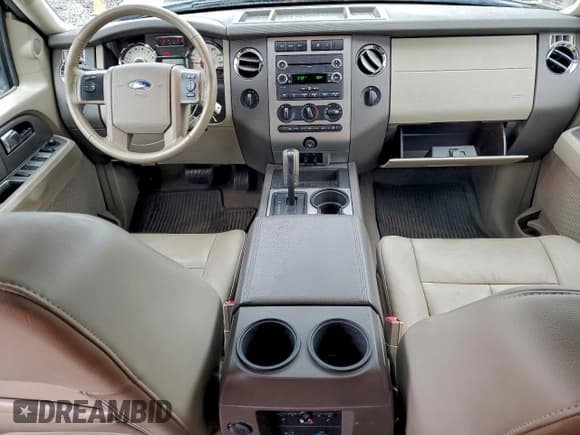 ✅ 2013 Ford Expedition King Ranch • VIN: 1FMJU1J5XDEF35172 • Lot: 95922475. Listed on Copart with 82,004 mi. Free auction sales archive from the USA and detailed vehicle history report at DreamBid. Image 8.