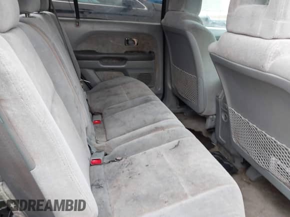 2003 Honda Pilot LX with VIN 2HKYF18173H544653, listed as a IAAI auction lot 42687162 with 258,132 mi miles and . Bid and sale history available at DreamBid. Image 8.