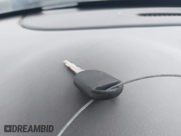 ✅ 2003 Ford Explorer XLT • VIN: 1FMZU73K33ZA17467 • Lot: 42305883. Listed on IAAI with 209,310 mi. Free auction sales archive from the USA and detailed vehicle history report at DreamBid. Image 11.