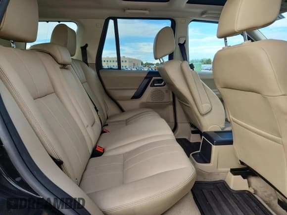 ✅ 2015 Land Rover LR2 HSE • VIN: SALFR2BG7FH427684 • Lot: 71657925. Listed on Copart with 13,486 mi. Free auction sales archive from the USA and detailed vehicle history report at DreamBid. Image 11.