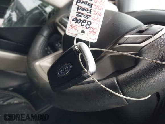 ✅ 2022 Ford Explorer XLT • VIN: 1FMSK7DH7NGA45992 • Lot: 41528896. Wystawiony na IAAI z przebiegiem Nie podano. Bezpłatny archiwum sprzedaży aukcyjnych z USA i szczegółowy raport historii pojazdu na DreamBid. Zdjęcie 11.