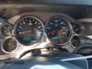 ✅ 2012 GMC Sierra 1500 SLE • VIN: 1GTR2VE72CZ162880 • Lot: 81802265. Wystawiony na Copart z przebiegiem 133 310 mil. Bezpłatny archiwum sprzedaży aukcyjnych z USA i szczegółowy raport historii pojazdu na DreamBid. Zdjęcie 9.