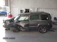 ✅ 2015 Jeep Patriot Latitude • VIN: 1C4NJPFA5FD157567 • Lot: 43719581. Wystawiony na IAAI z przebiegiem Nie podano. Bezpłatny archiwum sprzedaży aukcyjnych z USA i szczegółowy raport historii pojazdu na DreamBid. Zdjęcie 15.