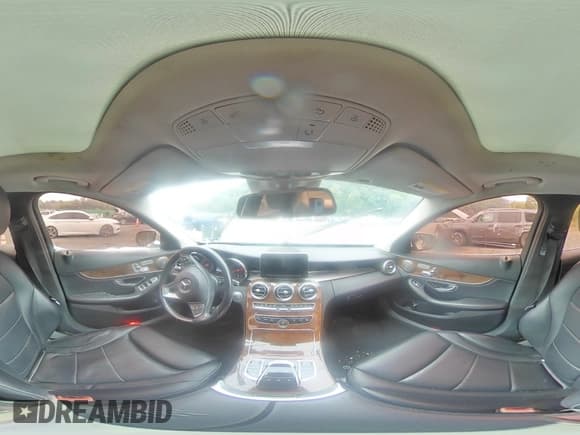 ✅ 2016 Mercedes-Benz C 300 Luxury • VIN: WDDWF4KB2GR142683 • Лот: 67353735. Опубликован ранее на Copart с пробегом 92 187 миль. Бесплатный доступ к архиву аукционных продаж из США и подробный отчёт об истории автомобиля на DreamBid. Изображение 14.