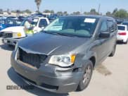 ✅ 2010 Chrysler Town & Country LX • VIN: 2A4RR2D1XAR454463 • Lot: 42747766. Wystawiony na IAAI z przebiegiem 167 700 mil. Bezpłatny archiwum sprzedaży aukcyjnych z USA i szczegółowy raport historii pojazdu na DreamBid. Zdjęcie 2.