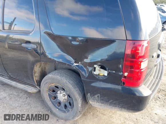 ✅ 2012 Chevrolet Tahoe Commercial • VIN: 1GNLC2E04CR290775 • Lot: 41028027. Listed on IAAI with 103,762 mi. Free auction sales archive from the USA and detailed vehicle history report at DreamBid. Image 6.