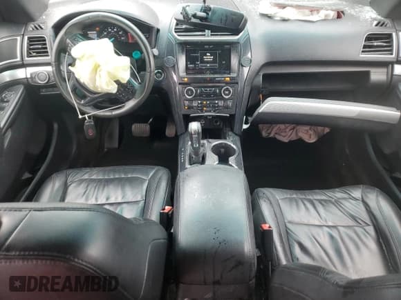 ✅ 2016 Ford Explorer XLT • VIN: 1FM5K8D84GGA16830 • Lot: 90463635. Wystawiony na Copart z przebiegiem 160 254 mil. Bezpłatny archiwum sprzedaży aukcyjnych z USA i szczegółowy raport historii pojazdu na DreamBid. Zdjęcie 8.