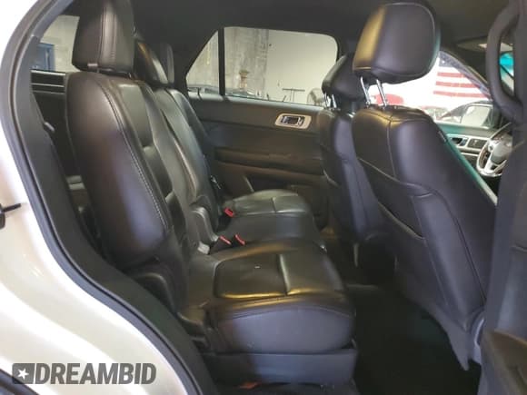 ✅ 2013 Ford Explorer XLT • VIN: 1FM5K8D80DGC62544 • Lot: 90704225. Wystawiony na Copart z przebiegiem 51 871 mil. Bezpłatny archiwum sprzedaży aukcyjnych z USA i szczegółowy raport historii pojazdu na DreamBid. Zdjęcie 11.