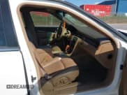 ✅ 1999 Cadillac Seville STS • VIN: 1G6KY5498XU941225 • Lot: 43040948. Listed on IAAI with 106,067 mi. Free auction sales archive from the USA and detailed vehicle history report at DreamBid. Image 5.