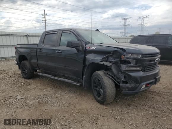 ✅ 2019 Chevrolet Silverado 1500 LT Trail Boss • VIN: 1GCPYFED4KZ331166 • Lot: 85135035. Wystawiony na Copart z przebiegiem 91 762 mil. Bezpłatny archiwum sprzedaży aukcyjnych z USA i szczegółowy raport historii pojazdu na DreamBid. Zdjęcie 4.