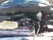 2003 Dodge 1500 ST z VIN 1D7HA18Z03J556595, wystawiony jako IAAI lot #41339381 z przebiegiem 208 834 mil mil oraz . Historia ofert i sprzedaży dostępna na DreamBid. Obrazek 10.