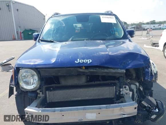 ✅ 2017 Jeep Renegade Latitude • VIN: ZACCJABB8HPE80681 • Lot: 43106963. Wystawiony na IAAI z przebiegiem 137 553 mil. Bezpłatny archiwum sprzedaży aukcyjnych z USA i szczegółowy raport historii pojazdu na DreamBid. Zdjęcie 13.