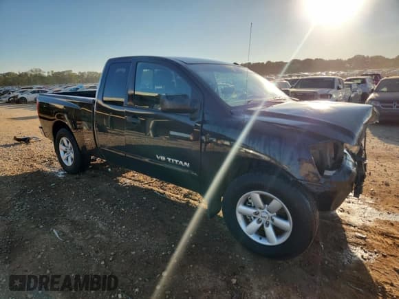 ✅ 2008 Nissan Titan XE • VIN: 1N6BA06A58N305964 • Lot: 84790605. Listed on Copart with 511,909 mi. Free auction sales archive from the USA and detailed vehicle history report at DreamBid. Image 4.
